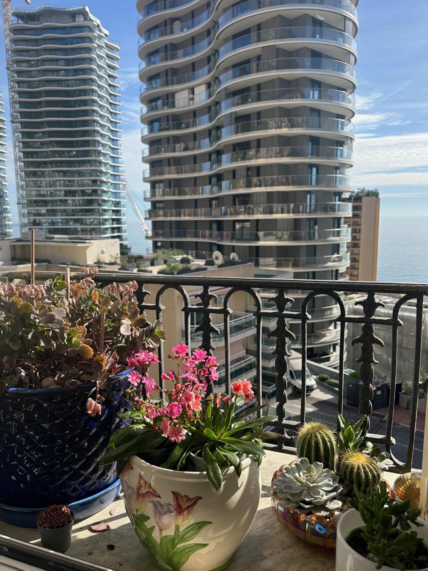 Monaco Border, 2 Bdr Luxury Apartment Sea View Beausoleil Exterior foto